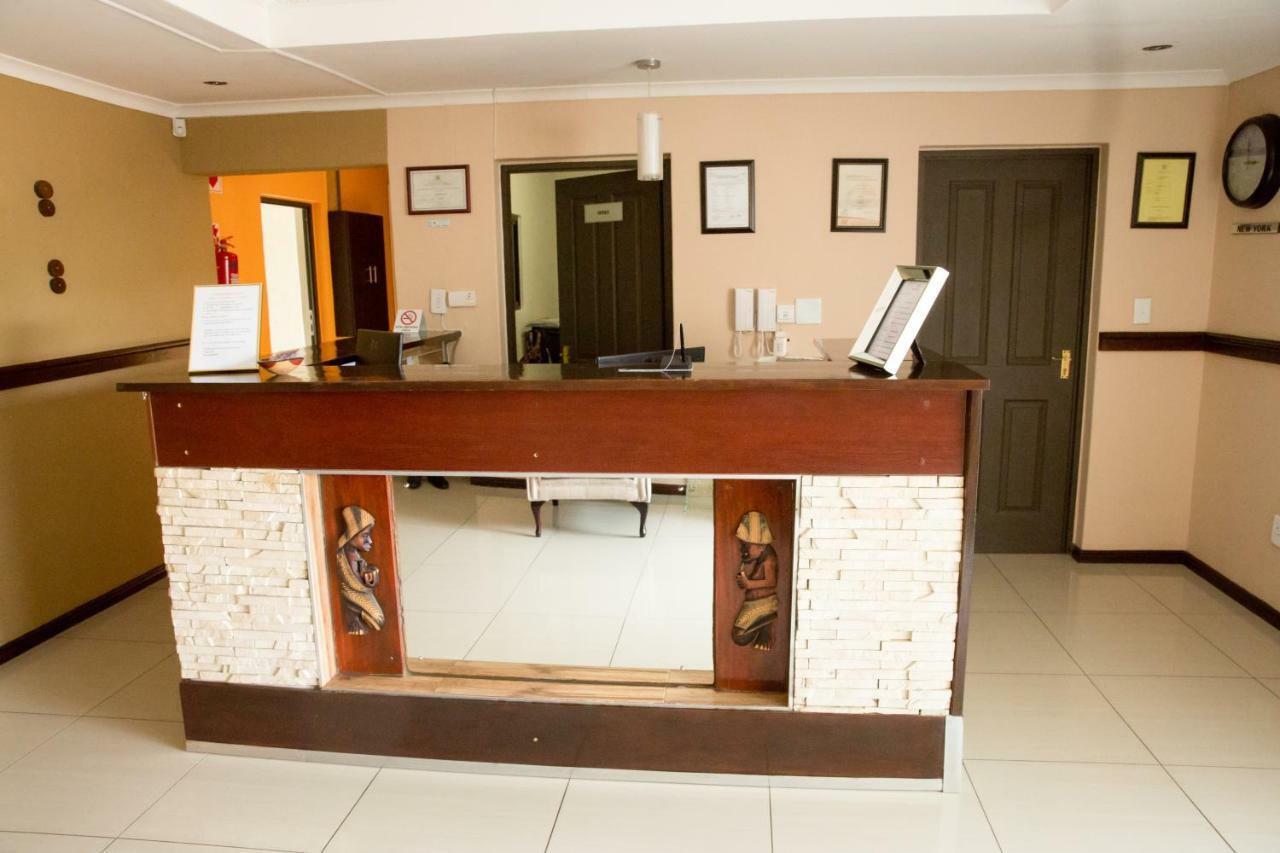 A-Z Boutique Guesthouse Windhoek Dış mekan fotoğraf