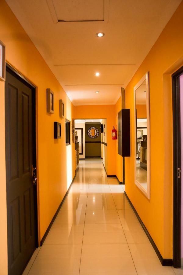 A-Z Boutique Guesthouse Windhoek Dış mekan fotoğraf